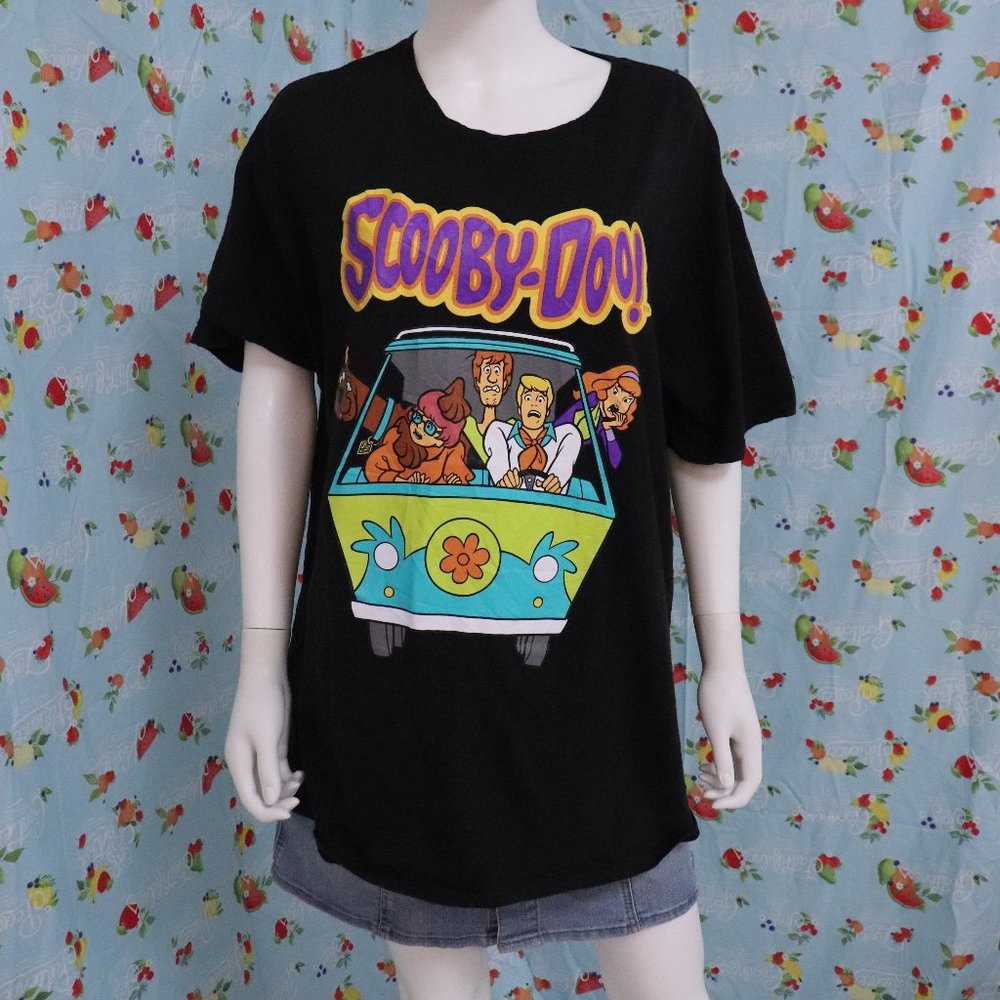 Scooby-Doo graphic tee